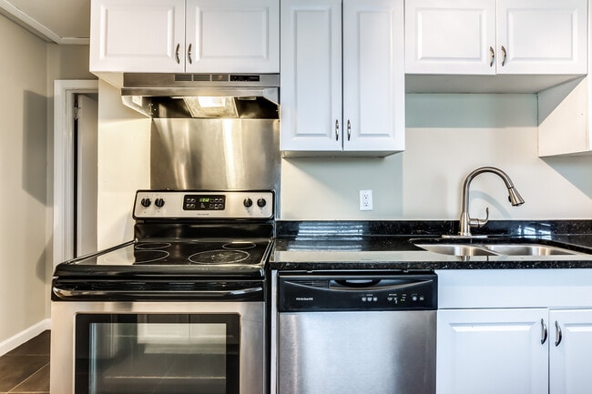 Photo - Cahaba Park Apartments