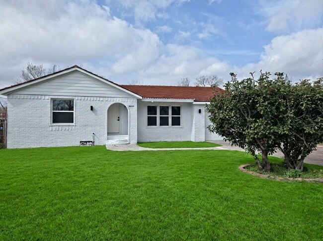 Photo - 4607 Englewood St