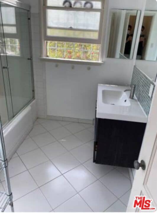 Photo - 3315 Caroline Ave Unit #