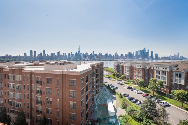 Photo - 55 Riverwalk