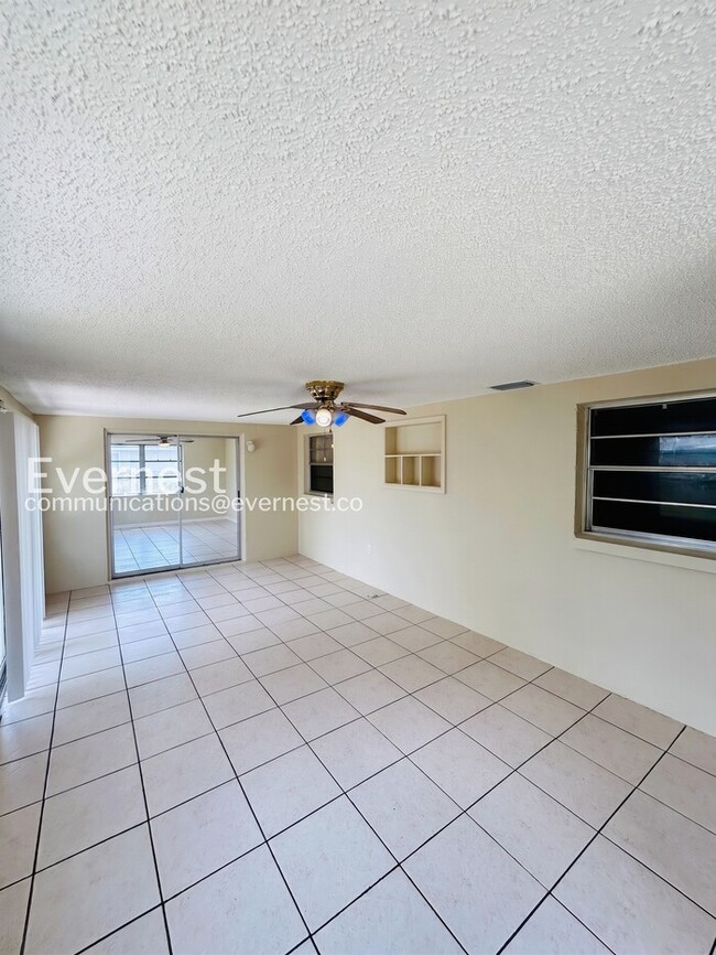 Photo - 9130 Chatam Ln