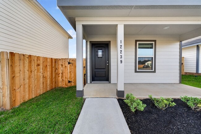 Photo - 12239 Shield Crest Ct