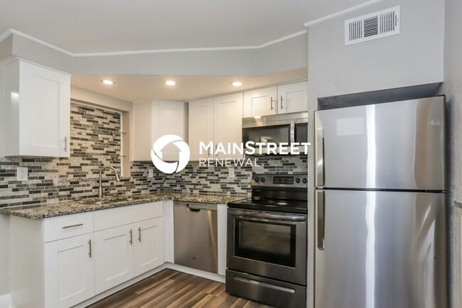 Photo - 3 Bedroom Pet-Friendly Home in Largo, FL w...