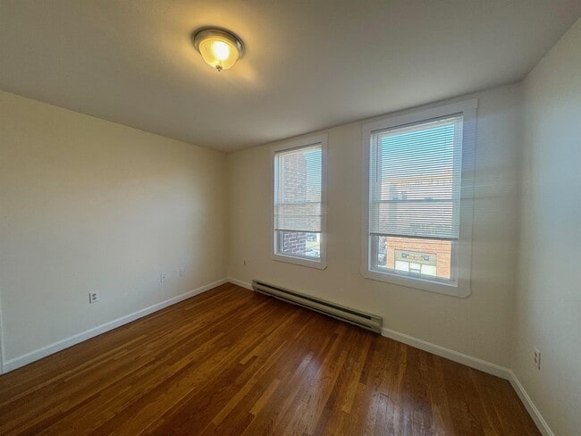 Photo - 37 Davis Square Unit 9