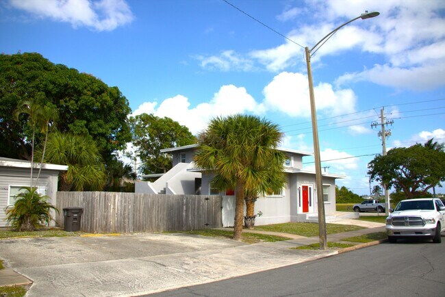 5701 N Flagler Dr