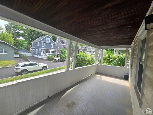 Building Photo - 306 Hillview Ave Rental