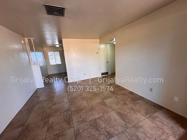 Photo - 3256 E Blacklidge Dr Unidad 3256