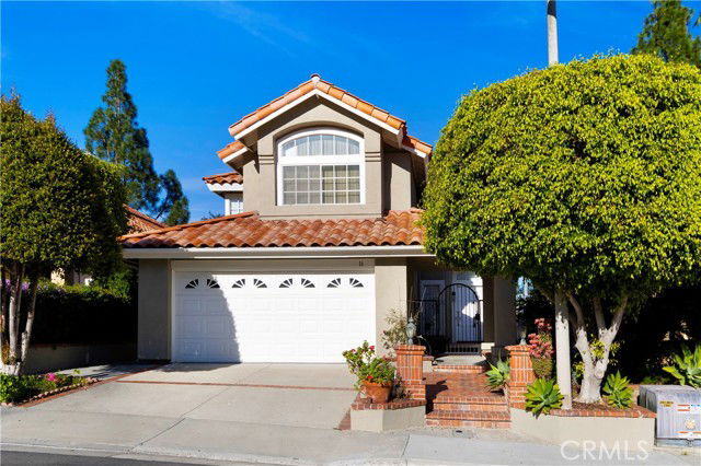 Building Photo - 16 Tierra Vista