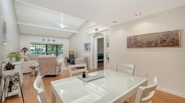 Photo - 1611 Clower Creek Dr Unidad HA237