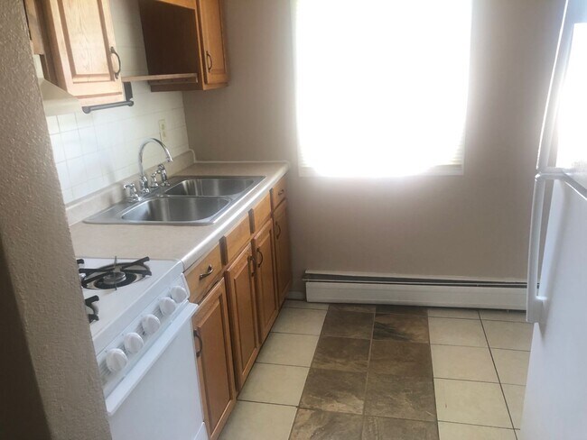 Photo - 1215 Wall St Unidad 2