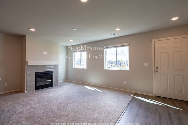 Photo - 1122 McCallum Ln