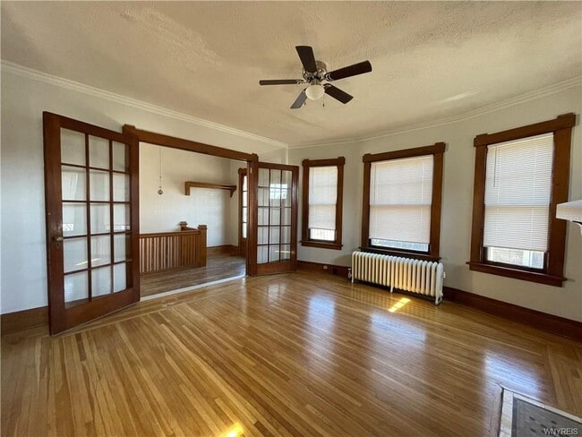 Living Room - 9 Bewley Pkwy Unit 2
