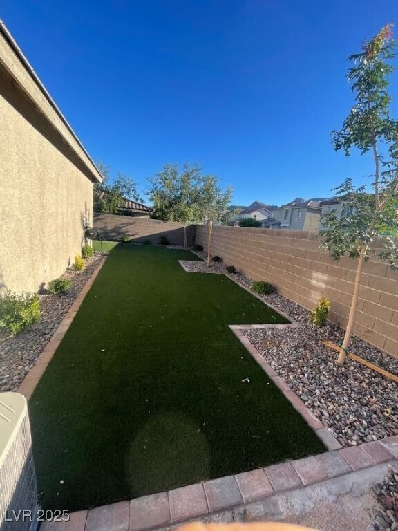 Photo - 10777 Princeton Bluff Ln Casa