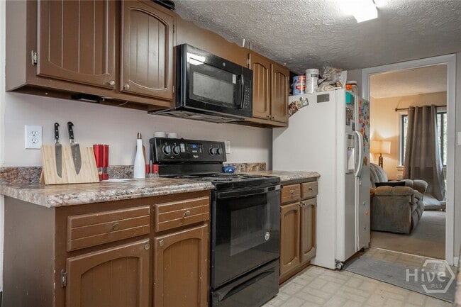 Photo - 187 Woodstone Dr