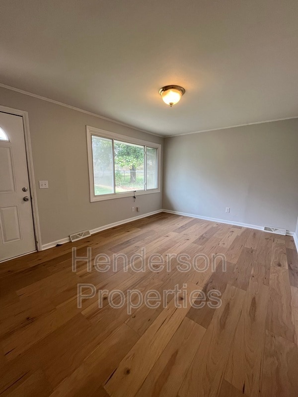 Photo - 1506 Seigle Ave