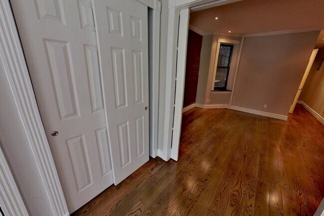 Photo - 219 E 23rd St Apartment Unit 6