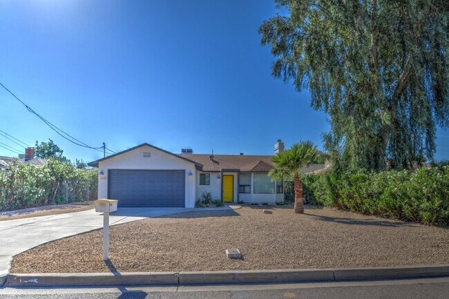 Photo - 3022 N 34th Pl
