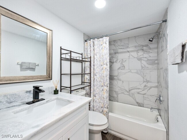 Building Photo - 4951 Pepper Cir Unit A101 Rental