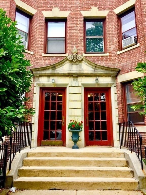 Building Photo - 39 South St Unit 3