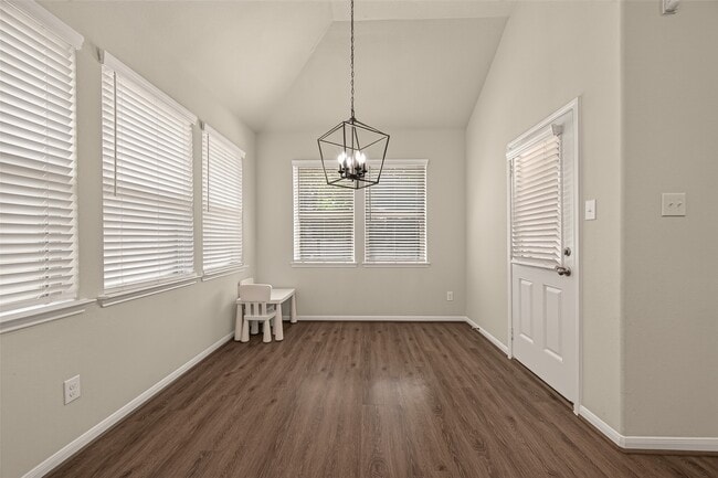 1665 Morgan Trail Dr