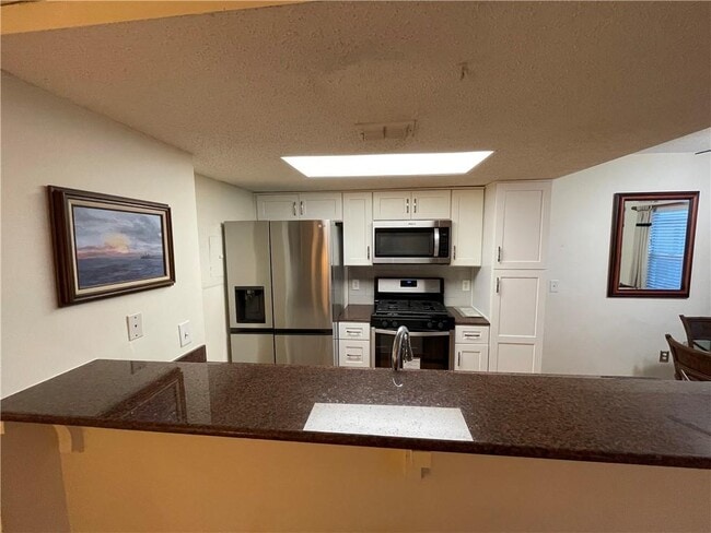 Photo - 3083 Westwood Way