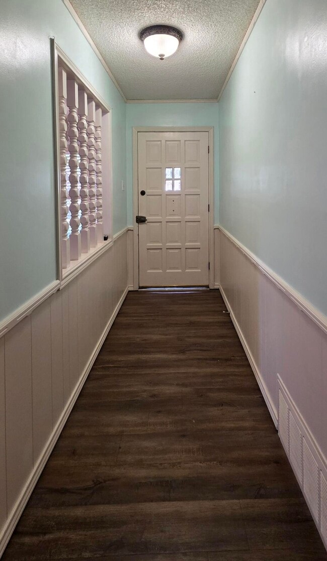 Photo - 8604 Jordan Dr