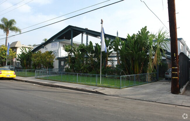 Photo - 5650 Fair Ave