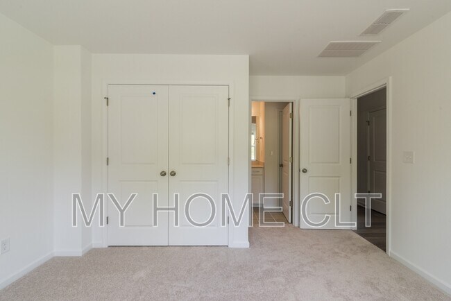 Photo - 1816 Alexander Village Main Dr