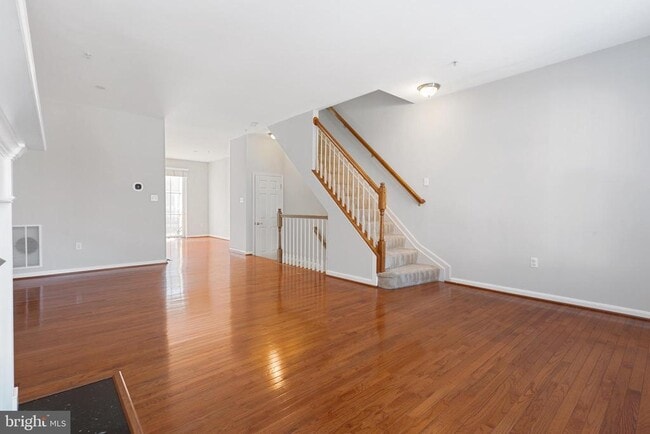 Photo - 2319 Boston St