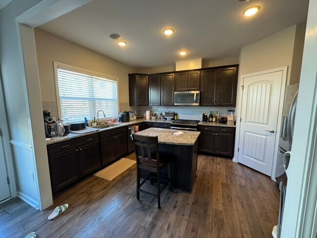 Photo - Preleasing in Apex!