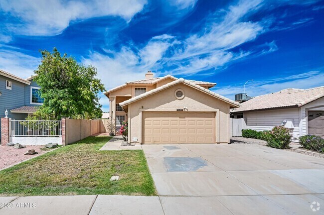 Building Photo - 1680 E Gary Dr Rental