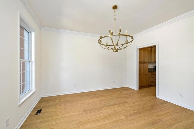 Photo - 2090 4 Bridges Rd