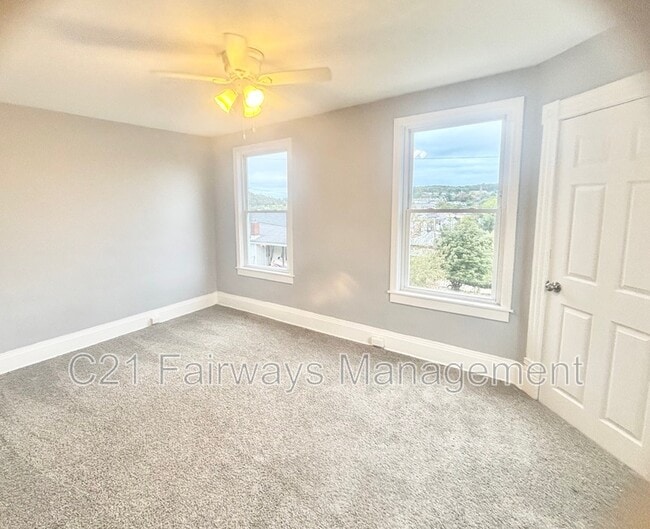 Photo - 400 Prospect