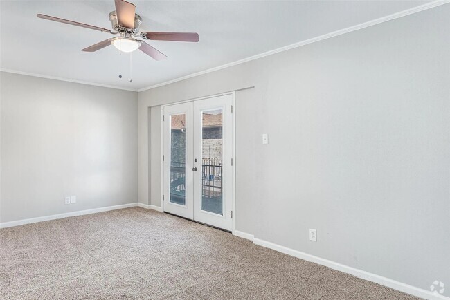 Building Photo - 1820 E Kings Hwy Unit 247 Rental