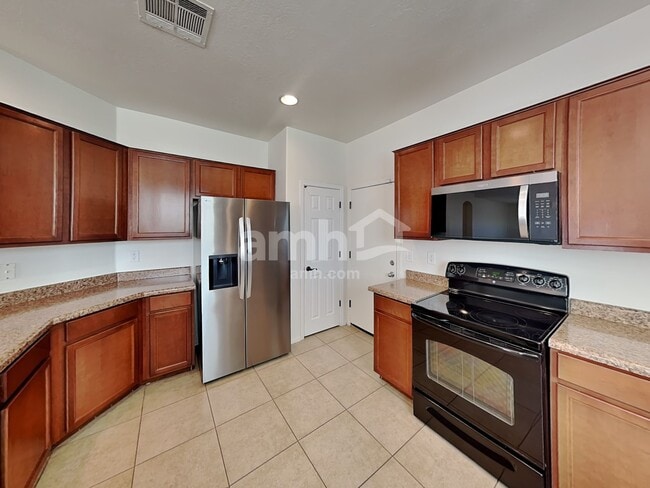 Photo - 15179 W Montecito Ave