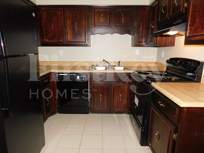 Photo - 3037 Leeridge Dr