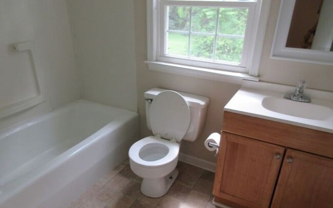 Photo - 254 Stribling Ave