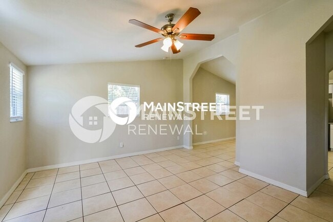 Photo - 4 Bedroom Pet-Friendly Home in SANFORD, FL with Main Street Renewal
