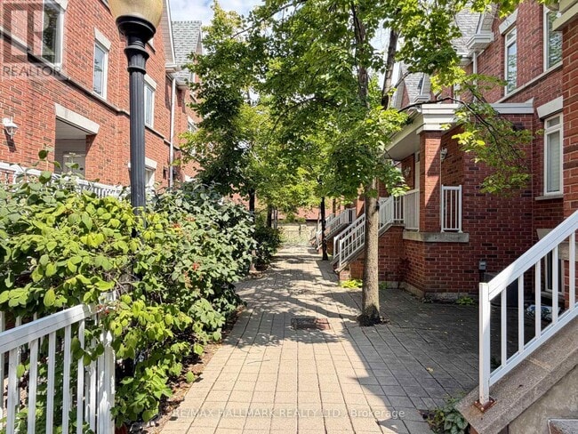 Photo - 12 Sudbury St