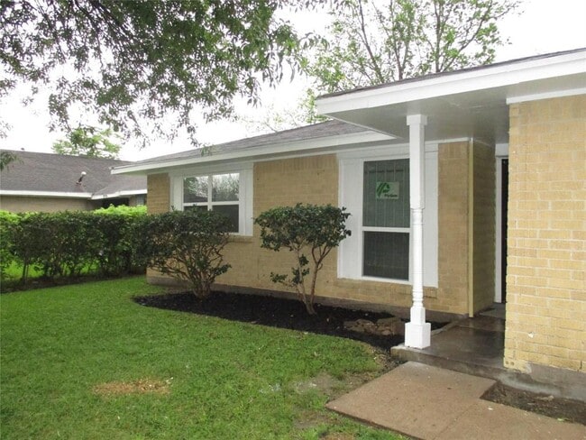 Photo - 12710 S Coast Dr Casa