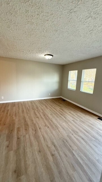 Photo - 8517 Lenna Ct