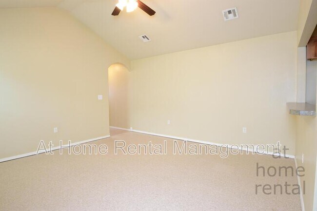 Photo - 6018 S Newport Ave