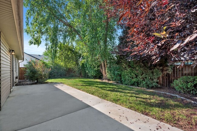 Photo - Single Family Home for Rent!