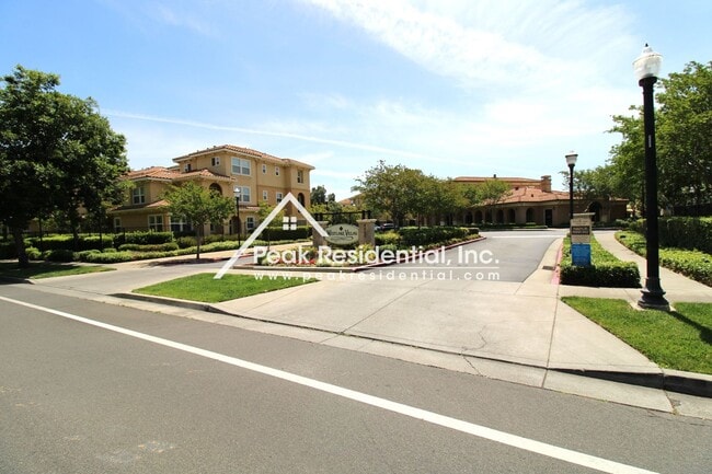 Building Photo - Wonderful Tri-Level North Natomas 2bd/2ba ... Rental