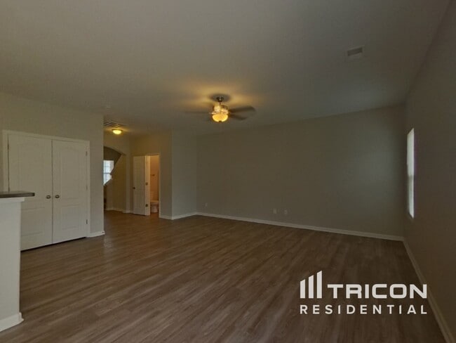 Photo - 1134 Blue Topaz Dr