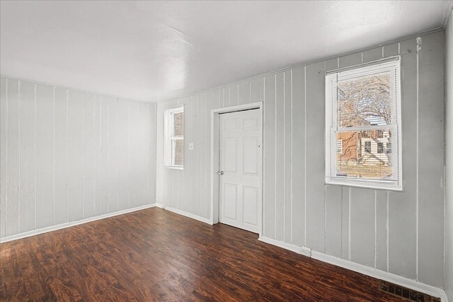 Photo - 1314 Argus Rd