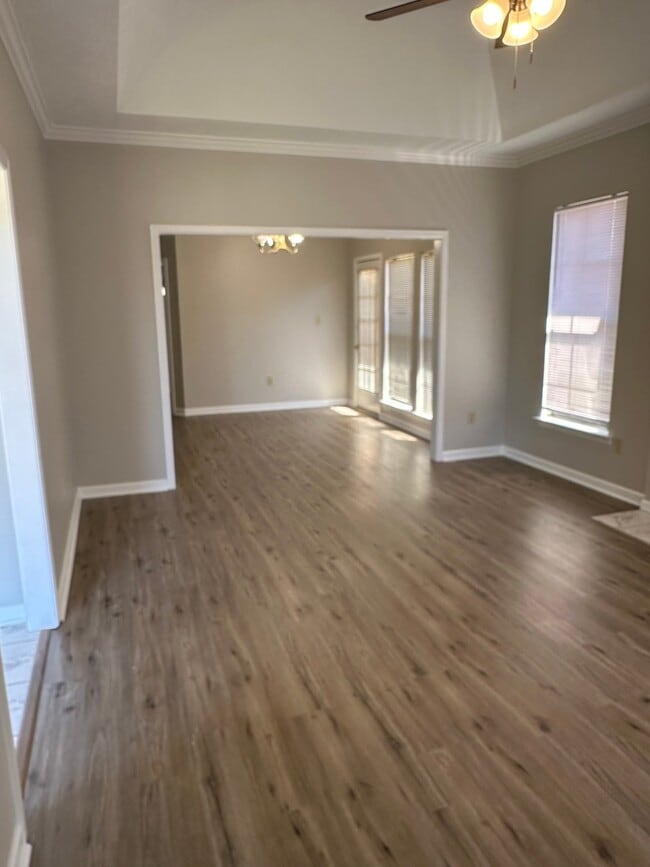 Photo - 2009 Station Ct