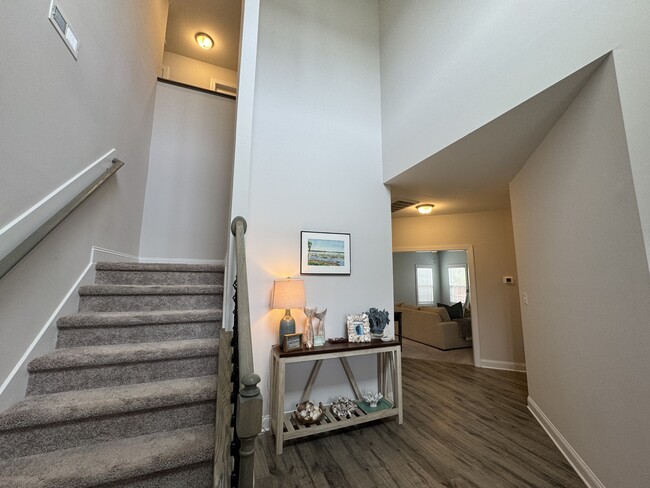 Photo - 434 Nantucket Trl