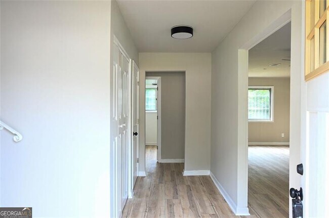 Photo - 2900 Eleanor Terrace NW