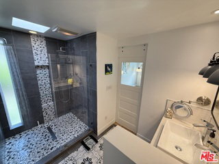 Photo - 4305 Alla Rd